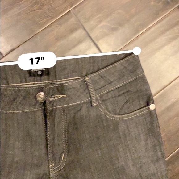 3D pockets!!Chanel black Authentic Jeans!!! - Picture 7 of 7